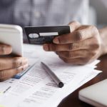 Troppi debiti cosa fare: conseguenze e le tre soluzioni